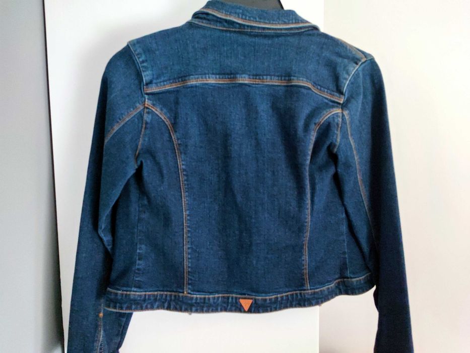 Geaca de Blugi, Guess, stare foarte buna, ca noua.
