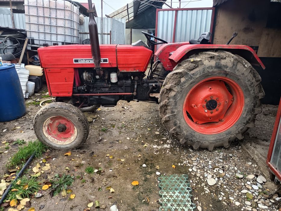 Vând tractor U445 – în stare excelentă, gata de lucru!