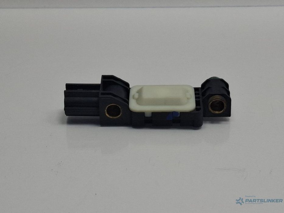 Senzor impact AUDI A4 III Avant 8ED, B7 2004 - 2008 TDI BKE, BRB 8E0959651A