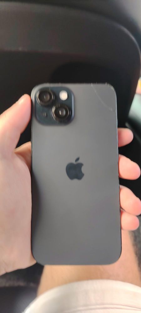 iPhone 15 128 GB