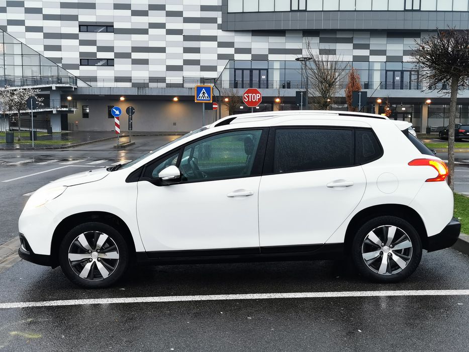 Peugeot 2008 (2015) BlueHDi 1.6 120cp
