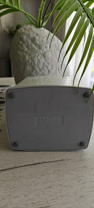 Диспенсер за салфетки нов