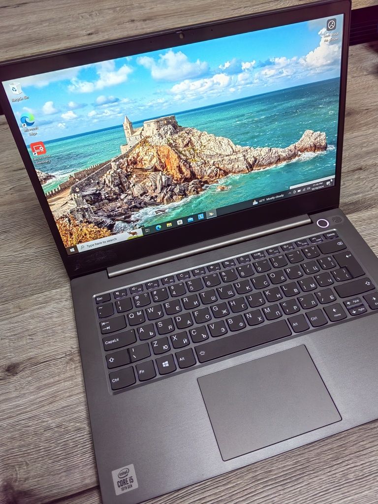 Lenovo ThinkBook 14 IIL