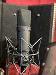 Microfon Neumann U87 Ai – ca nou, studio only, cu accesorii originale