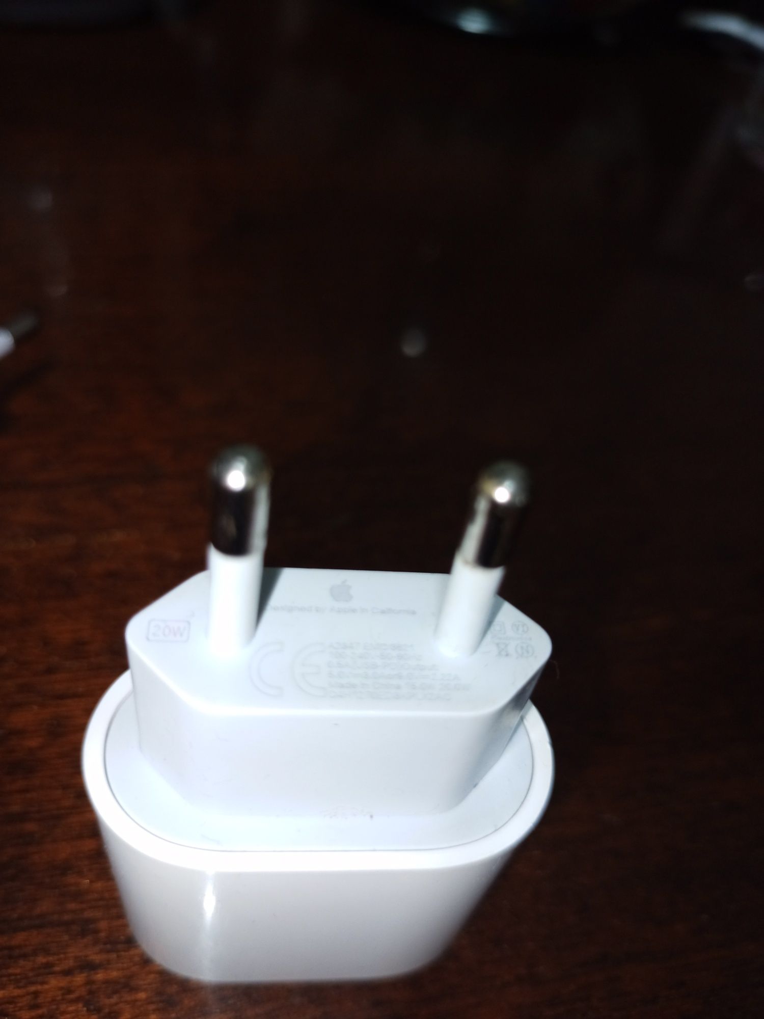 Iphone original zaryadnik arzonga beraman