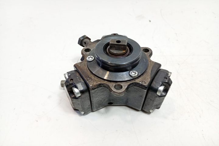 Pompa  inalta presiune 0445010138 Opel Astra H