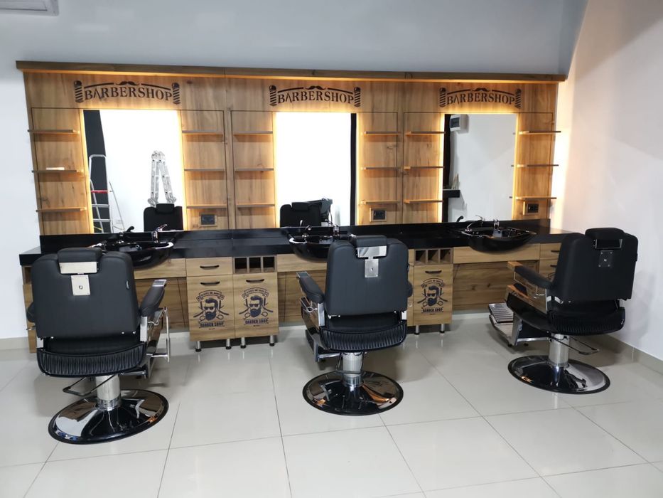 Inchiriez spatiu comercial