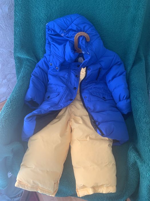 Продам утепленный комбинезон ( демисезонный).