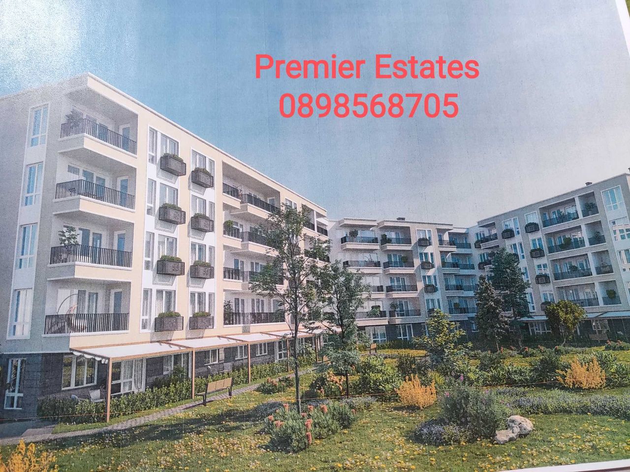 Продава се Тристаен апартамент в Пловдив, Христо Смирненски - 112 кв.м за 794 €/кв.м - Снимка #2