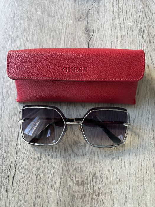 Дамски очила Guess