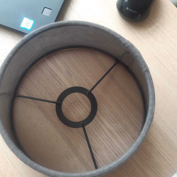 Настолна лампа масивен дъб с ленен абажур