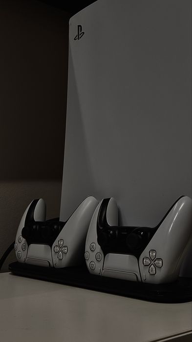 Продам PS 5 Fat с дисководом