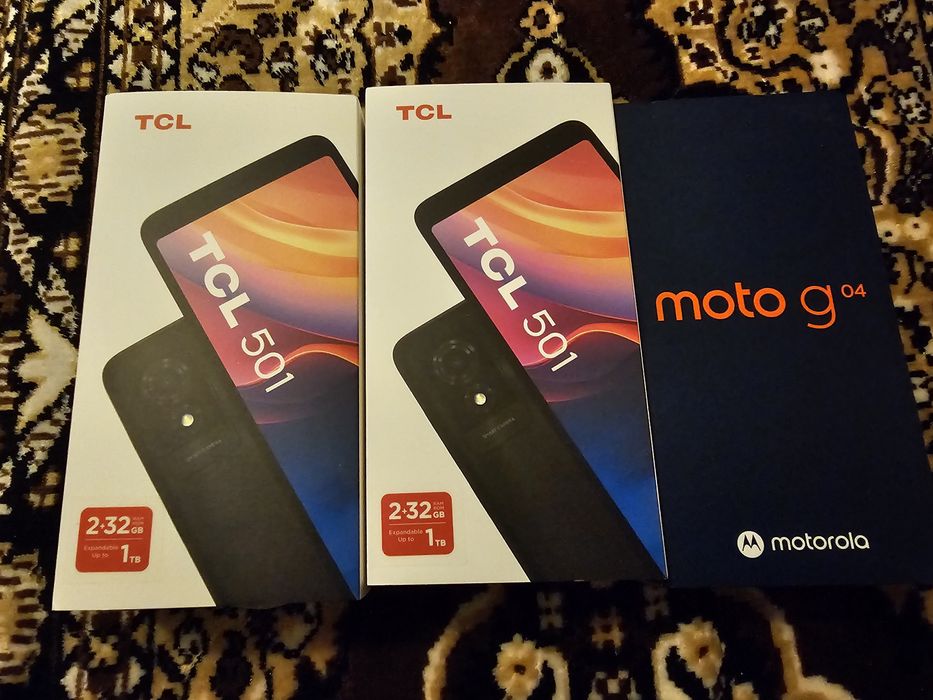 Vand 3 telefoane, motorola, tcl tcl