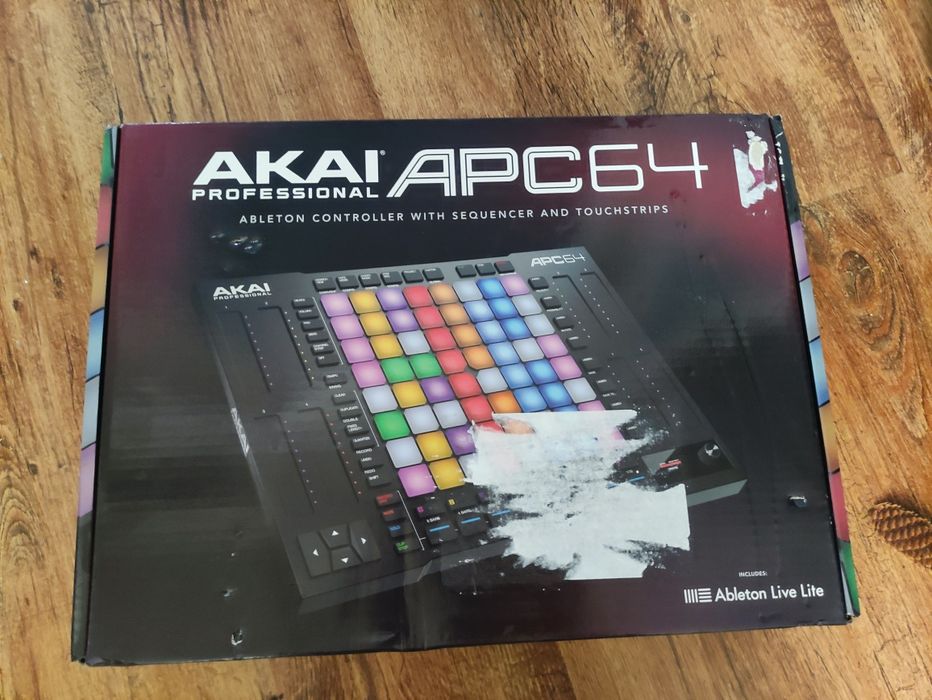 Akai apc 64 noua