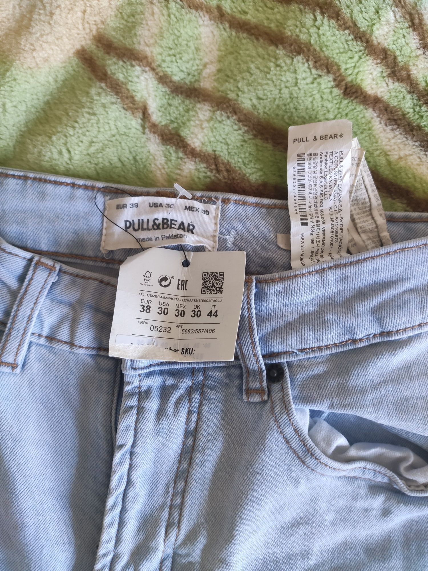 Blugi barbati marimea 38 Pull&bear