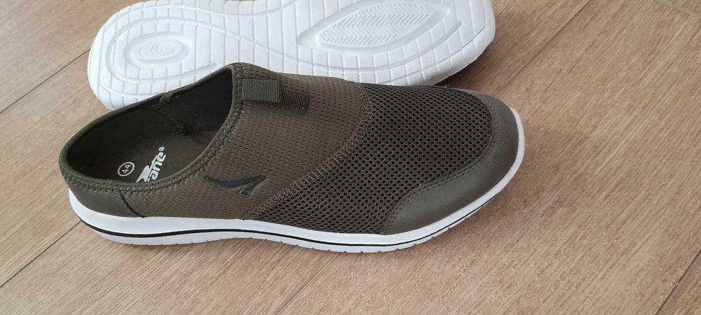 Papuci sport barbati 44