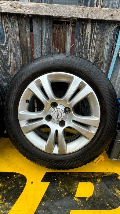 Roti complet echipate cu jante aliaj originale corsa d