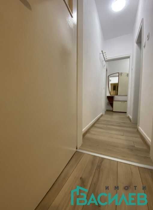 Продава се Двустаен апартамент в София, Център - 60 кв.м за 2584 €/кв.м - Снимка #7