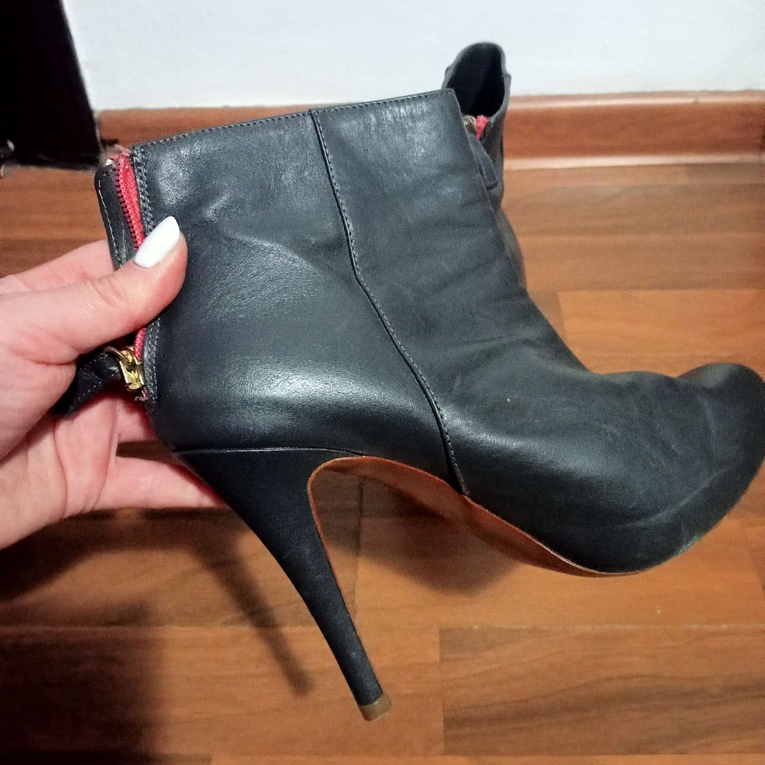 Botine Stradivarius