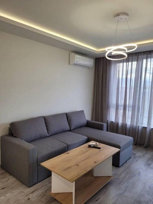 Дава се под наем Двустаен апартамент в Пловдив, Тракия - 63 кв.м за 600 € - Снимка #1