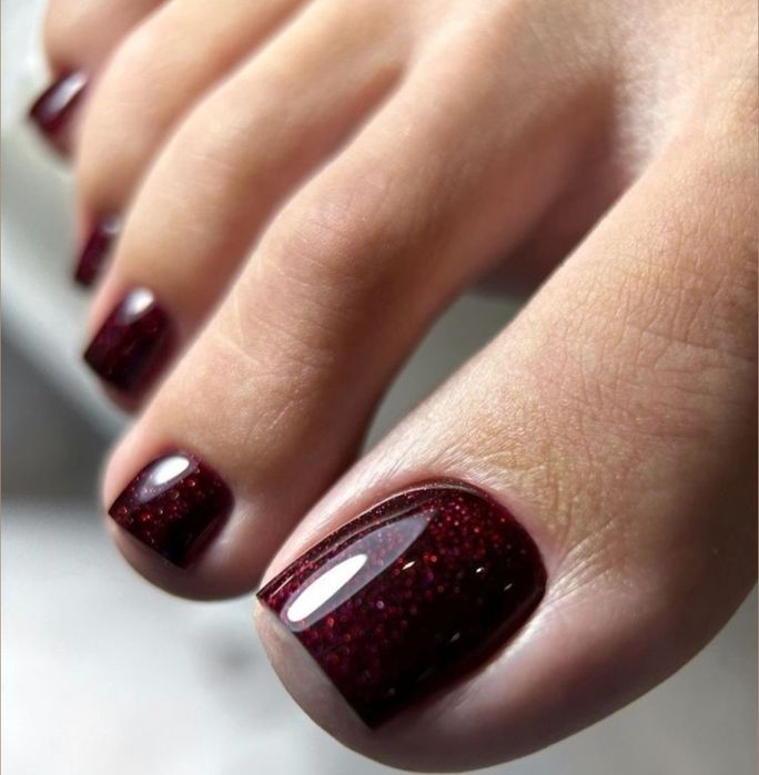 Выезд на дом маникюр,педикюр,наращивание ногтей