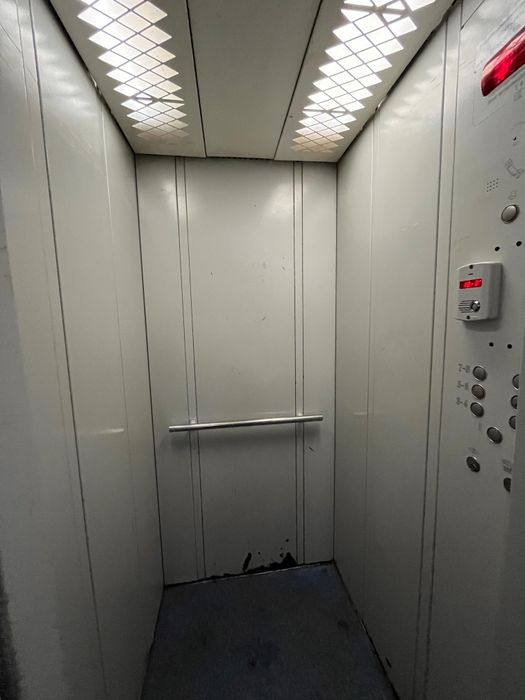 Продается 1,5. Цена: 8,5 млн. Подходит под ипотеку. 7/9