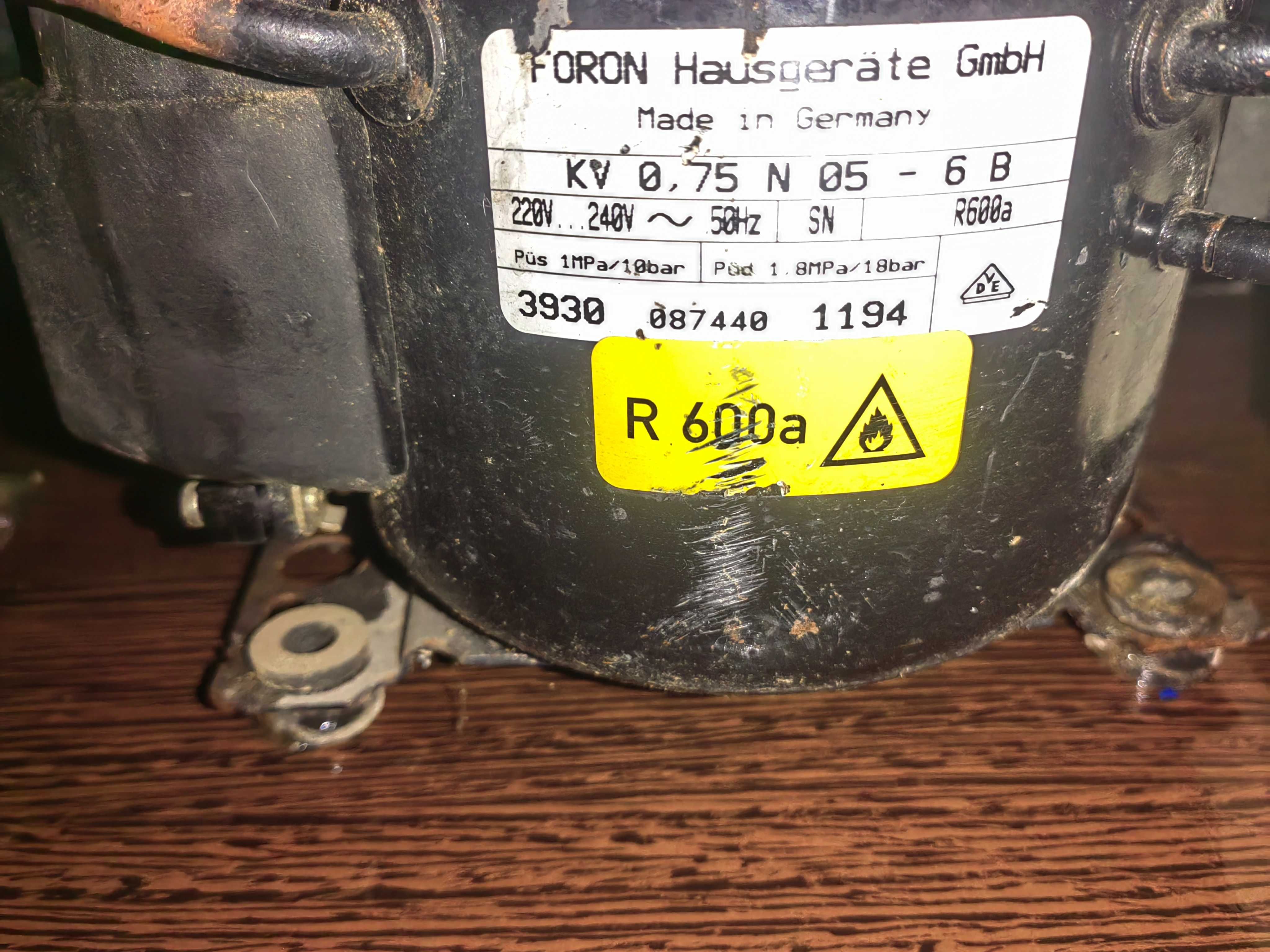 Compresoare frigider r134/R600 a