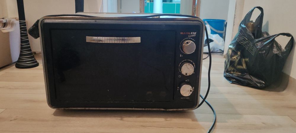 продам духовку б/у