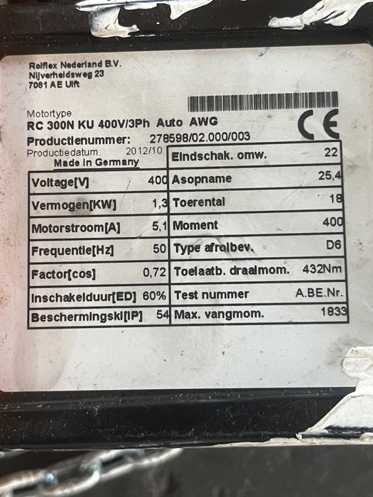 Motor cu reductor pentru  poarta garaj etc