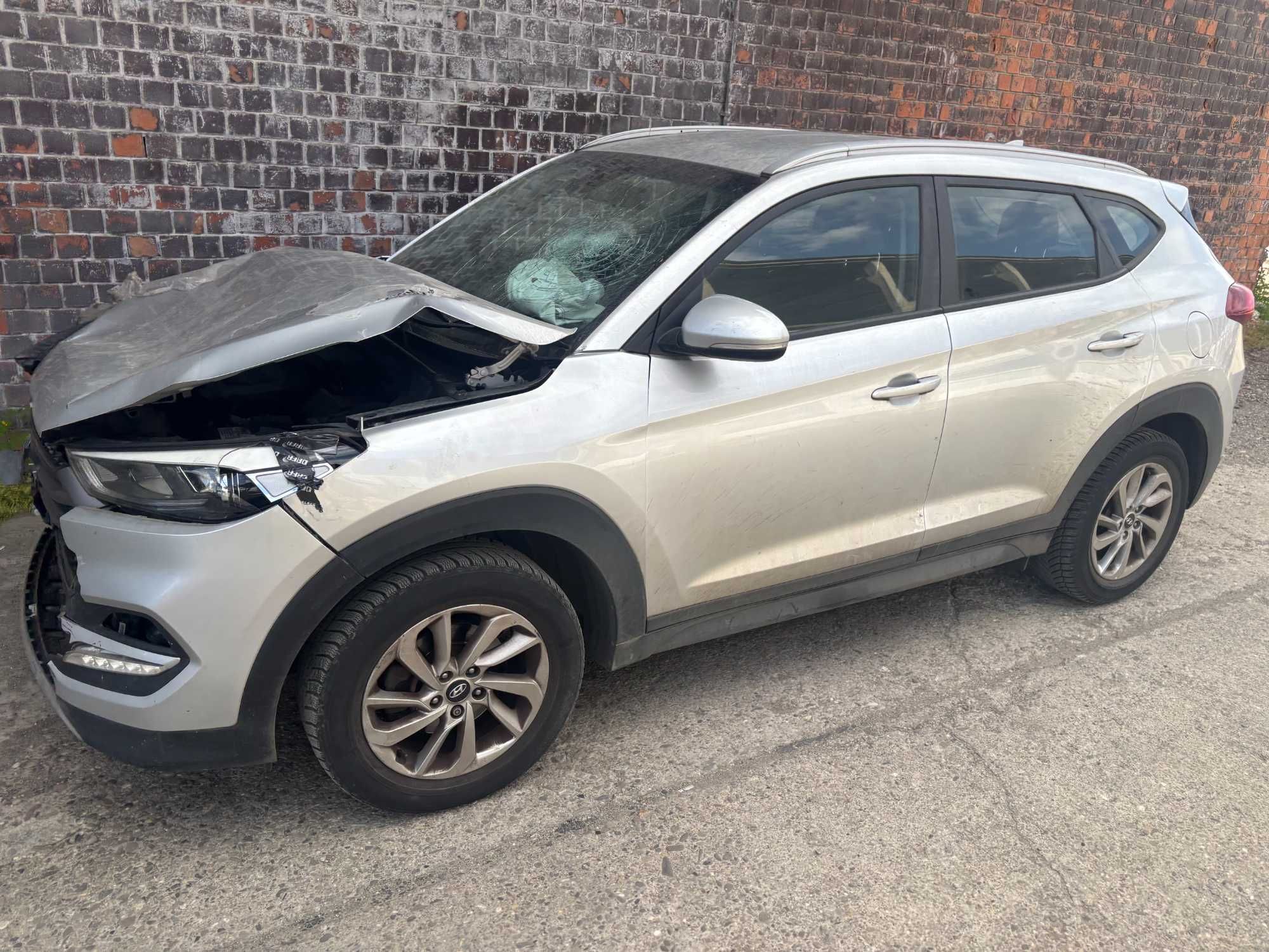 usa stanga spate si piese hyundai tucson 2015-2020 din dezmembrari