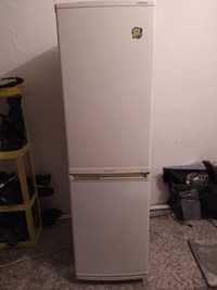 Продам холодильник Самсунг в в хорошем рабочем состоянии