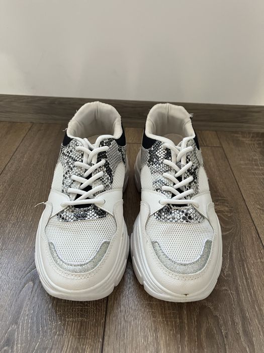 Маратонки 38 номер