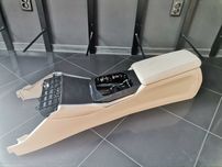 Централна Конзола BMW G20 G21 G22 G23 G26 G26 I4 Canberra Beige