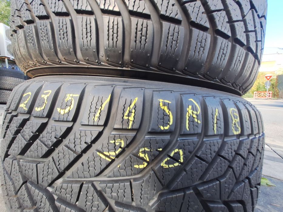 2 anvelope iarna 235/45r18 Yokohama Montaj Gratuit