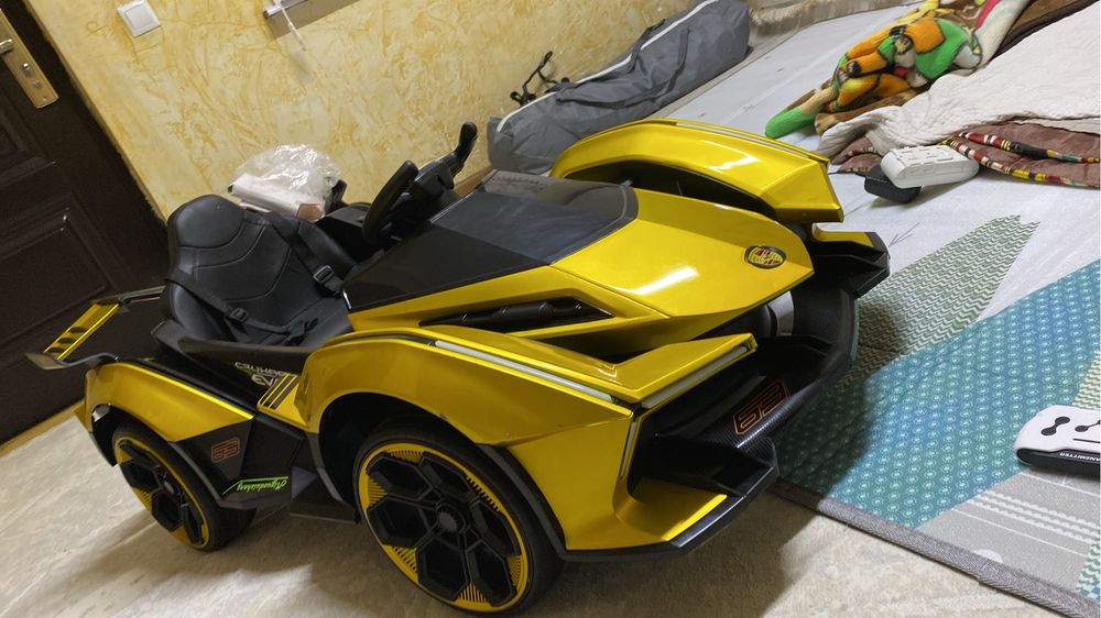 Машинка Lamborghini