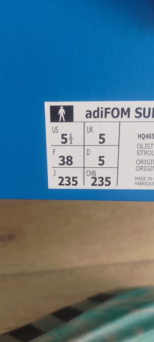 Vând papuci adidas adifom superstar