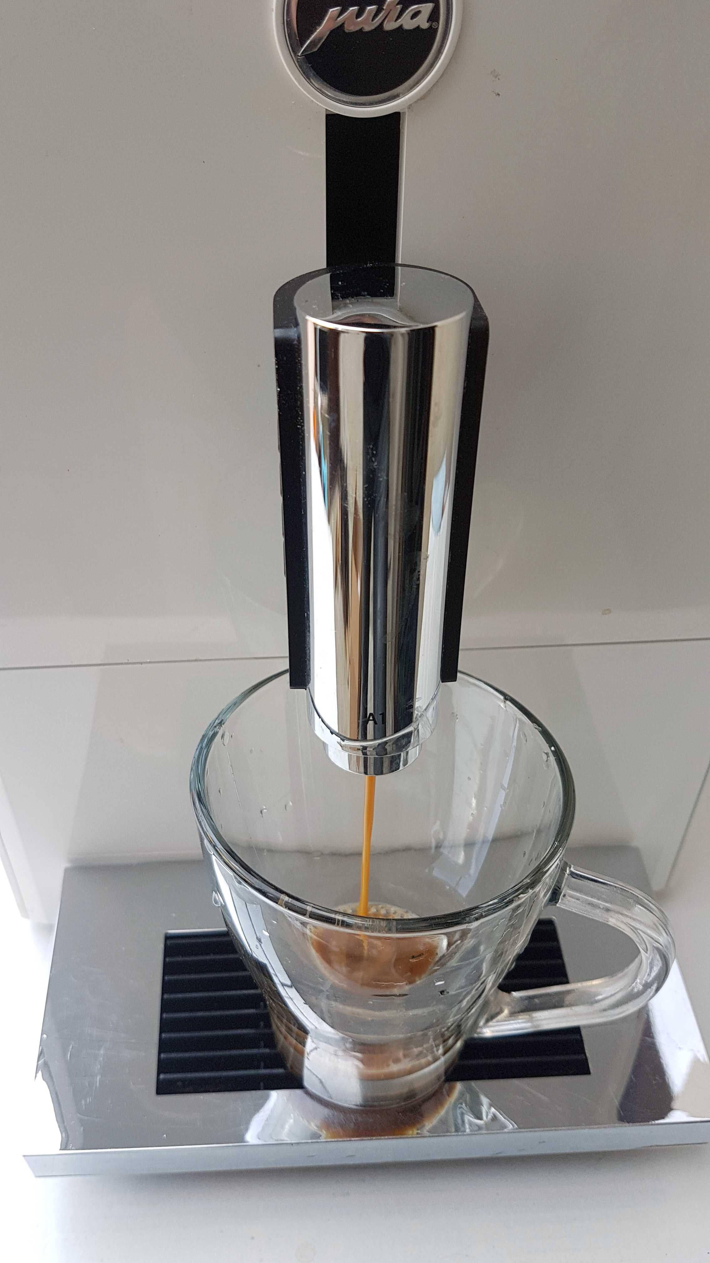 Espressor automat Jura impressa A1 cappuccino,ristretto cafea boabe