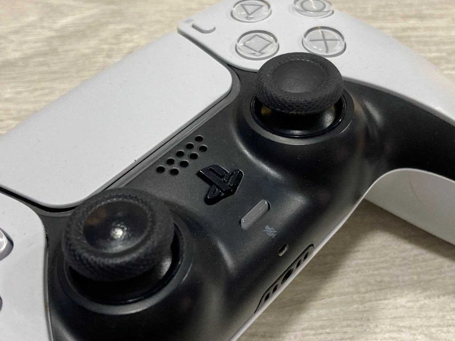 Playstation 5 Dualsense контролер