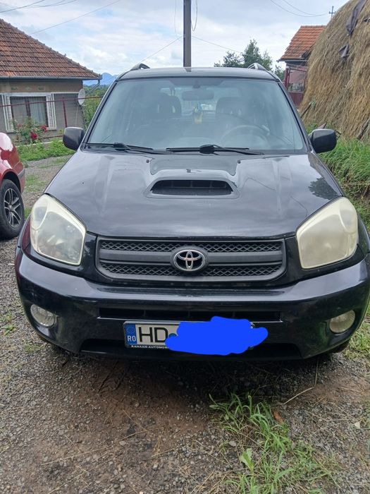 Vând toyota Rav4