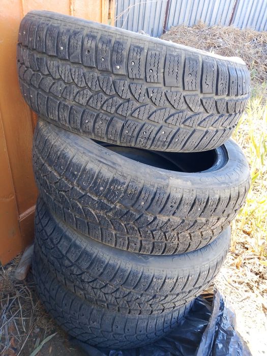 Продам Шины зимный R16  состояние среднее