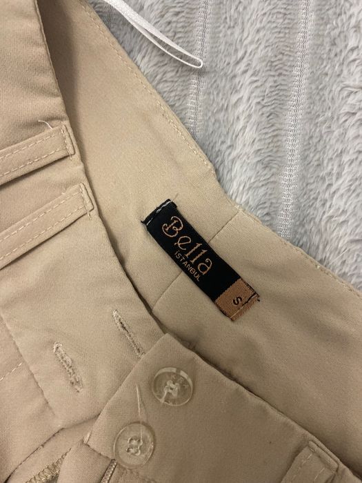 Нови кожени панталони и блузи