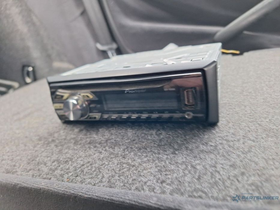 Player CD/DVD sistem de navigație VOLKSWAGEN PASSAT 3B3 2000 1.9 TDI AWX 96KW|130HP 2000