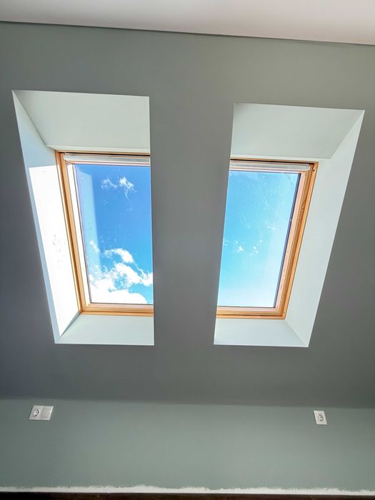 Чисто нов апартамент до НБУ и метростанция-с подземен гараж за 2 коли