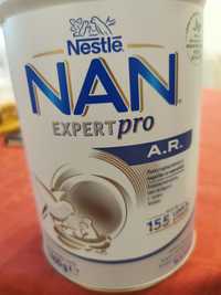 Vând lapte praf Nan Epert AR