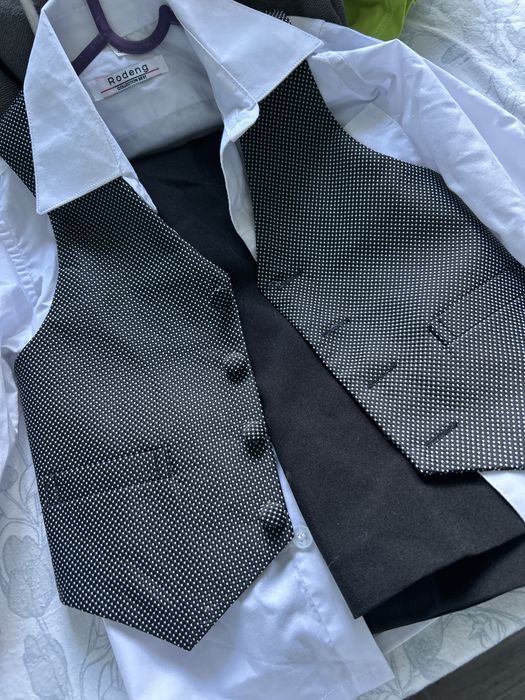 Костюм тройка, состояние нового