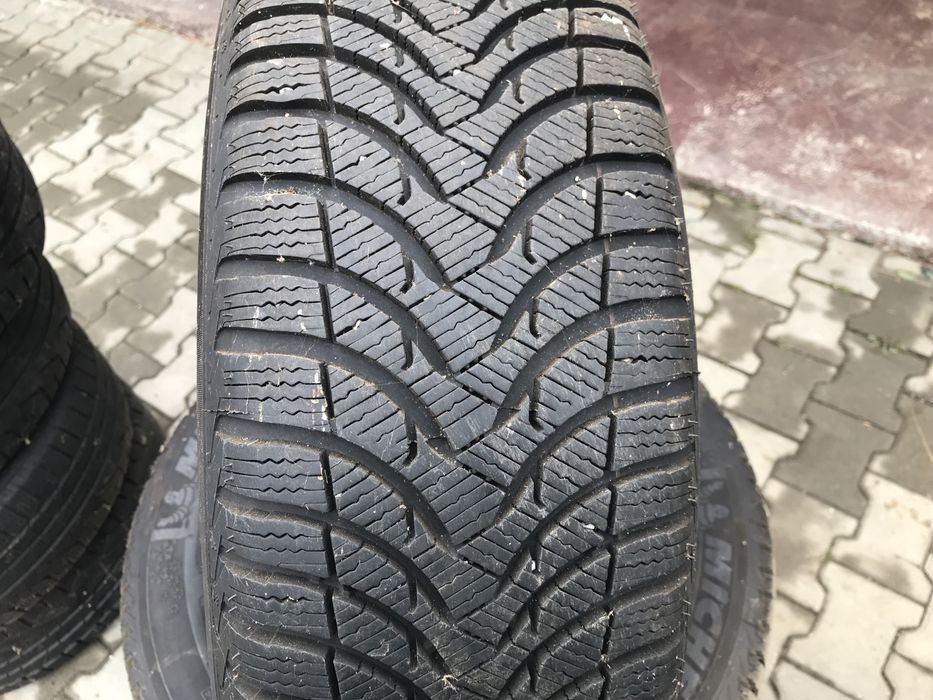 Anvelope 215 60 17
