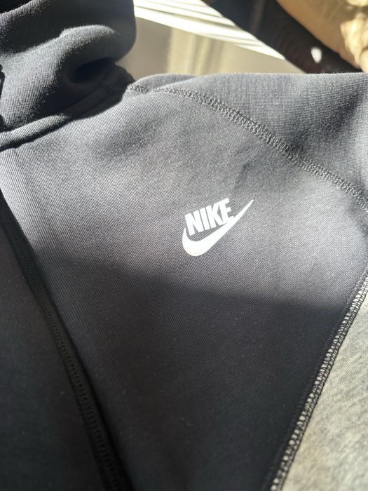 Nike Tech Fleece екип-Чисто Нов