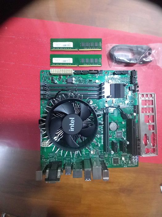 Kit placa baza cu procesor I7 6700