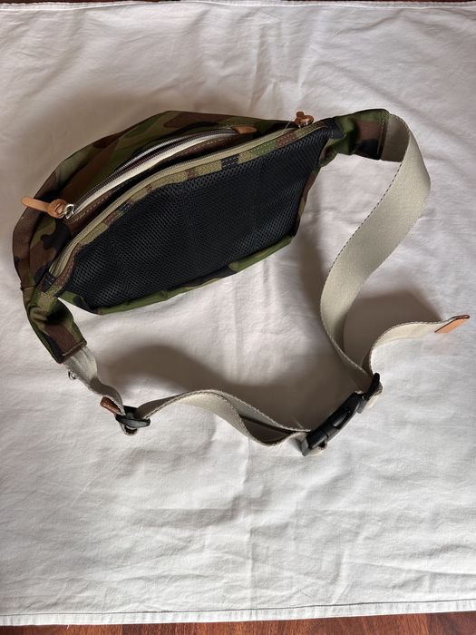 Borseta barbat si dama,Harvest Label