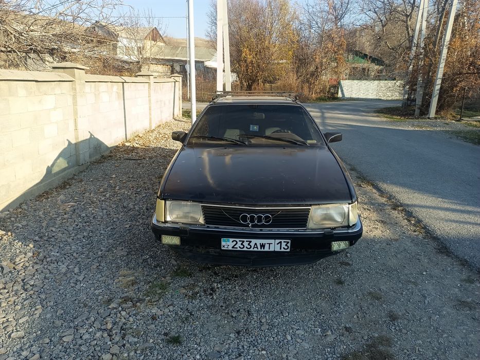 Ауди 1 0 0 седан